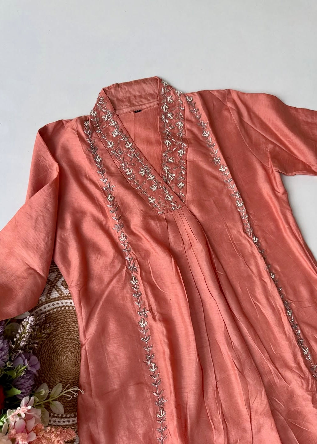 “Eira” Heavy handwork Dola silk A line kurti set 🛍️