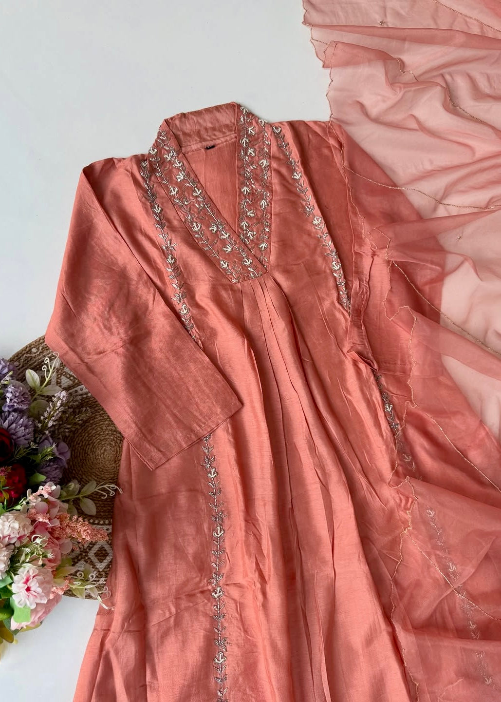 “Eira” Heavy handwork Dola silk A line kurti set 🛍️