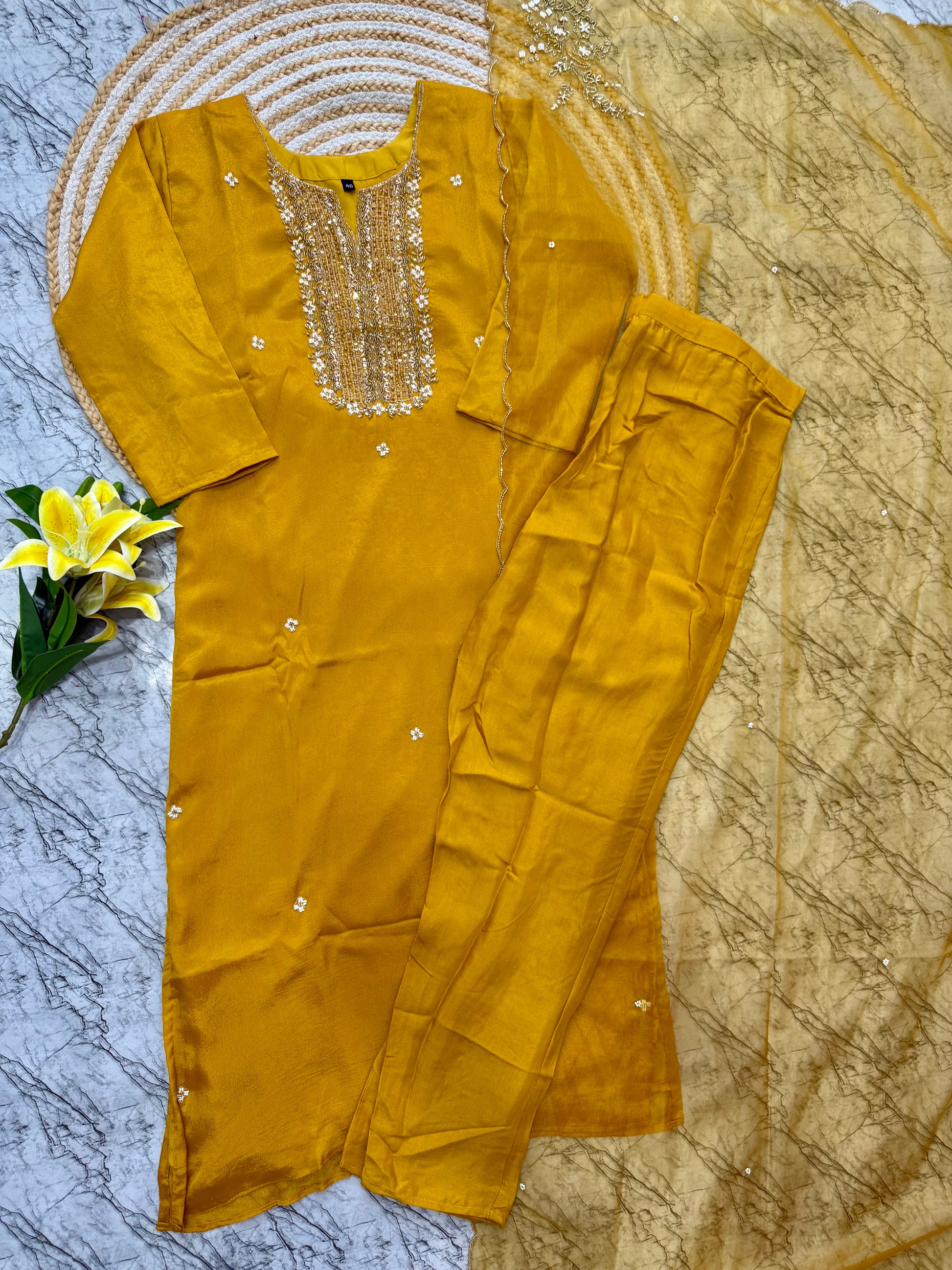 "Furqat" Chinnon silk handcrafted kurti set 🛍️