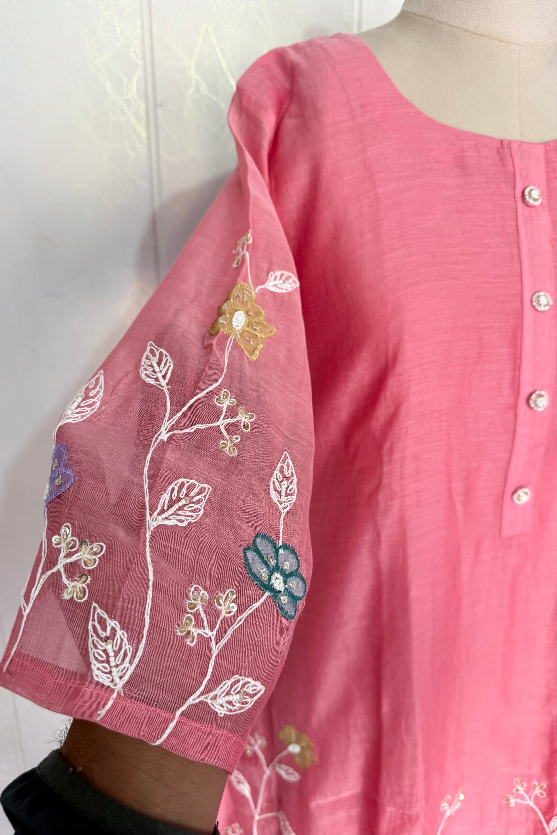 “Thread” Premium Bloom Pink Mul Chanderi A Line kurta set