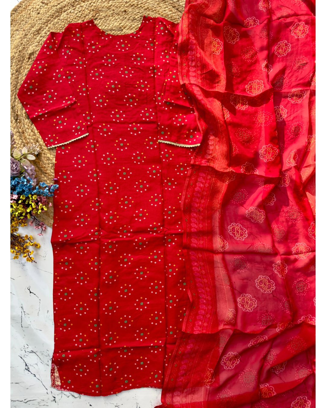 “Mustarab” Beautiful jacquard silk kurti pant with dupatta set 🛍️♥️