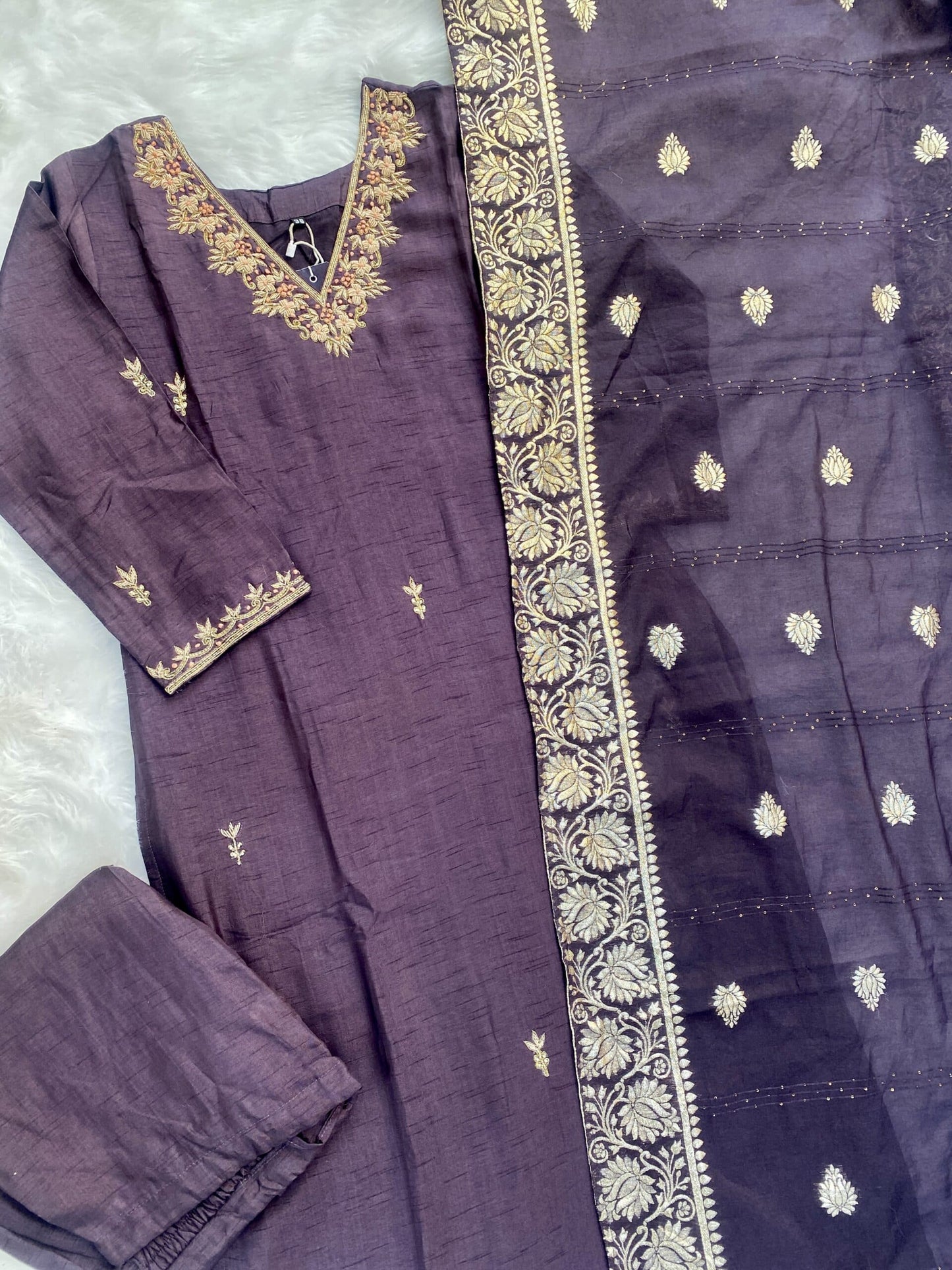 “Harf” Beautifully handcrafted dola silk kurti bottom with dupatta set