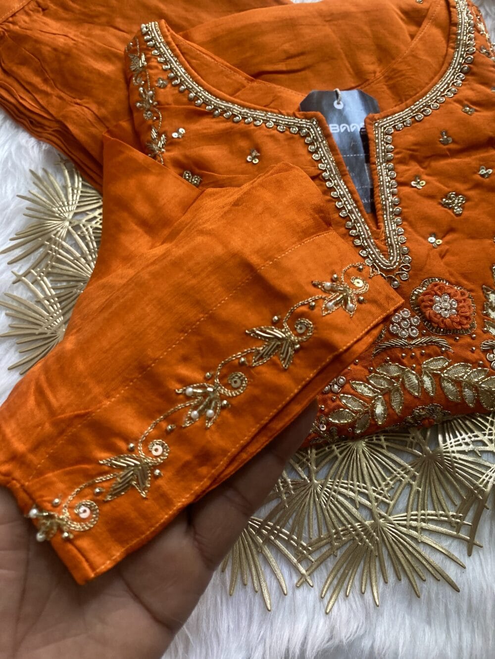 “RAQS” Premium festive wear Dola silk suit set 🛍️