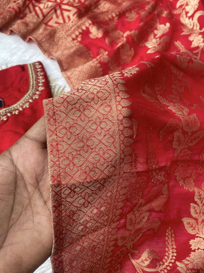 “Isha” Red premium range dola silk set 🛍️