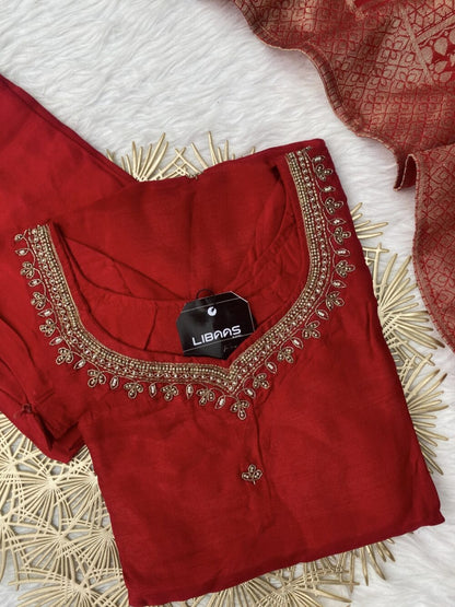 “Isha” Red premium range dola silk set 🛍️