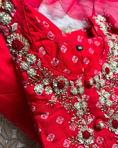 ‘’ BHANDEJ” Beautiful red shade bhandej dola silk set