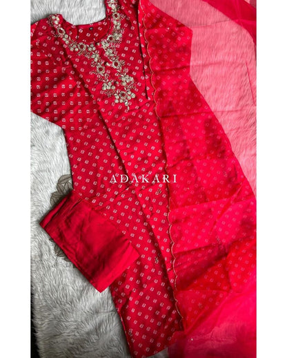 ‘’ BHANDEJ” Beautiful red shade bhandej dola silk set