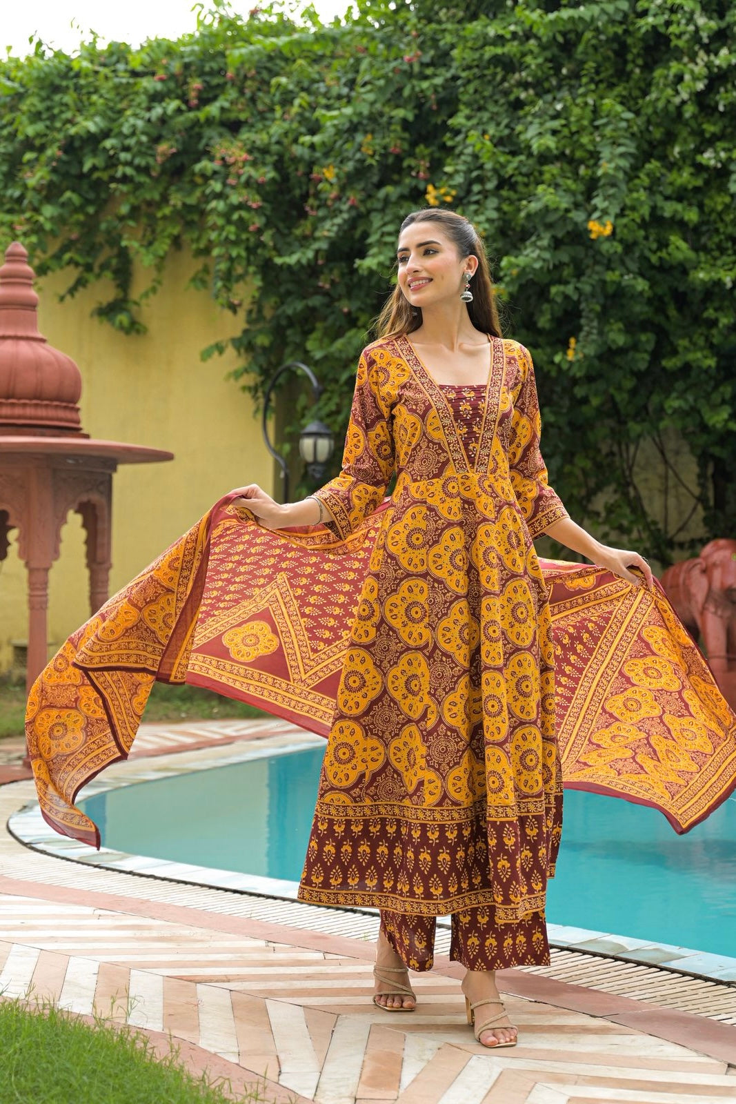 “Inaaya” Handblock Printed Cotton Anarkali Kurta Set