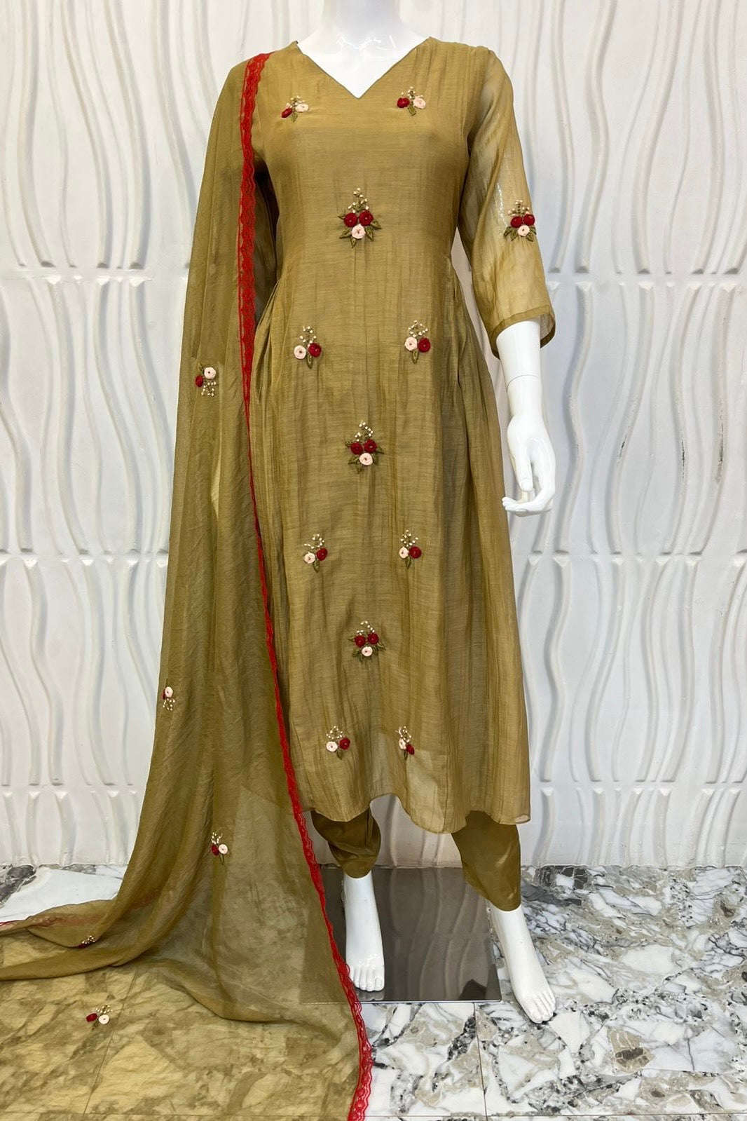 Gold – Pre book Eid Special Premium Mul Chanderi Anarkali Kurta Set