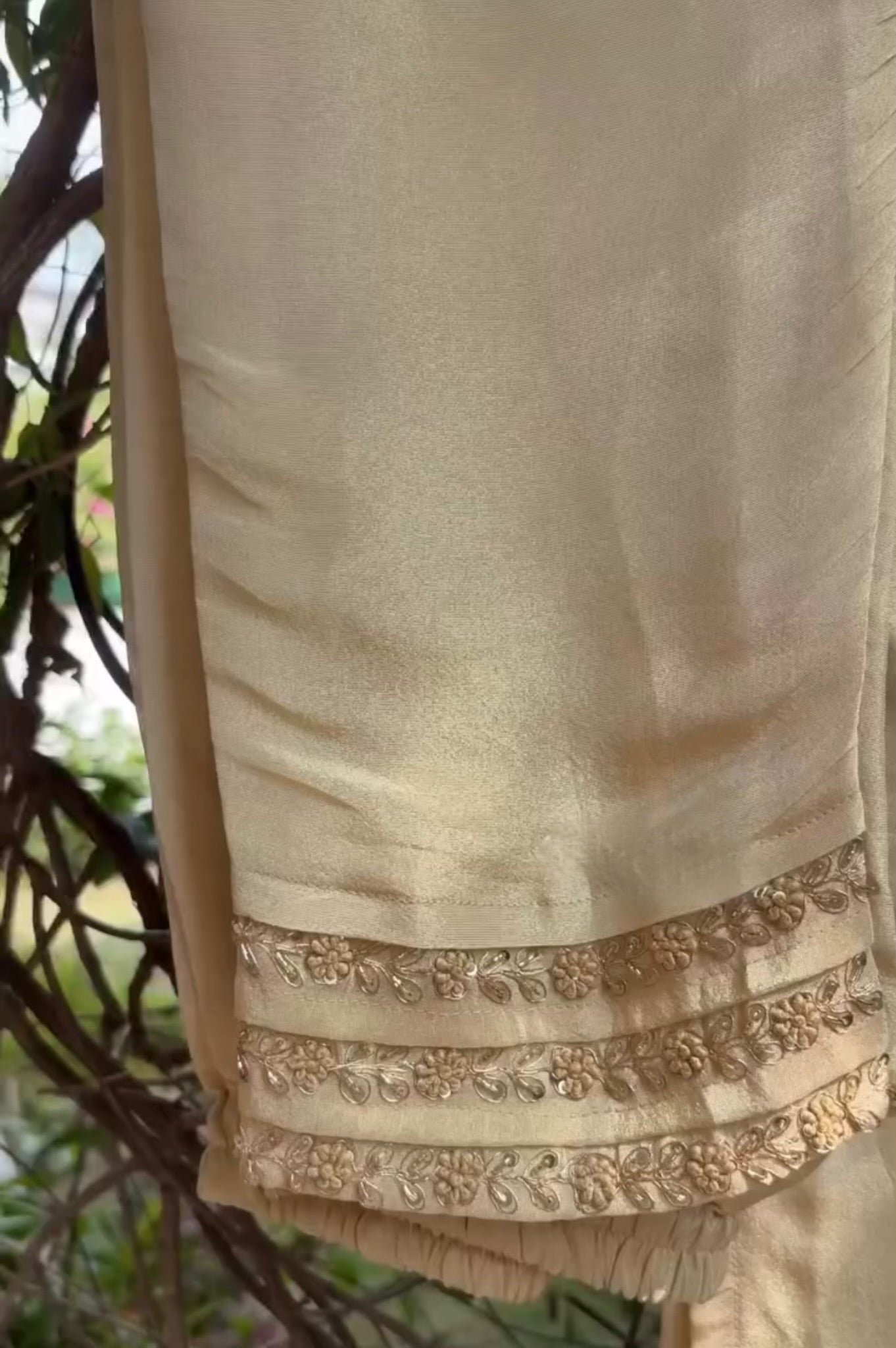 “Jini” Tissue silk handcrafted kurti bottom dupatta set 🛍️