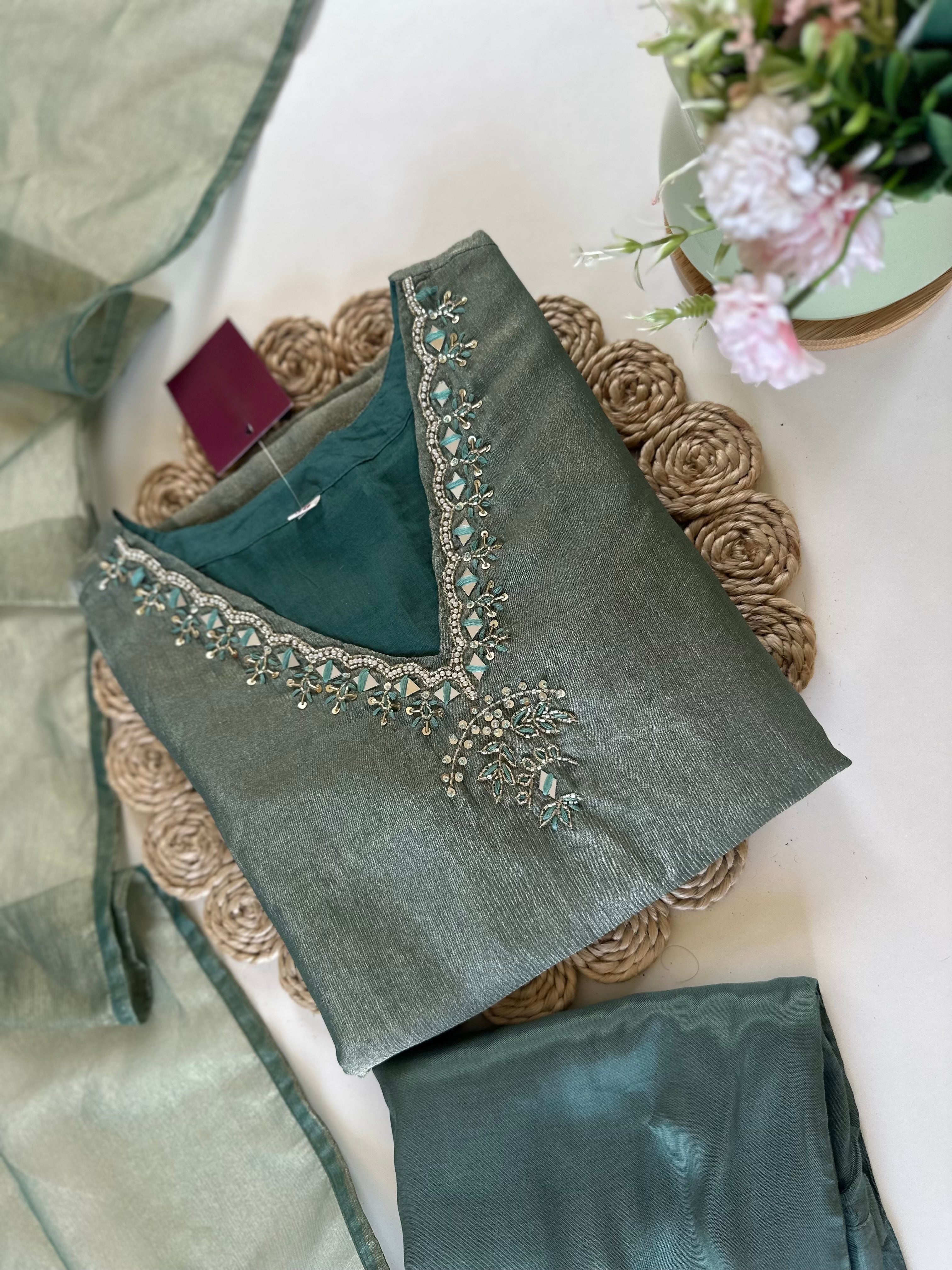 “Charvi” Crush tissue light weight v neck kurta set