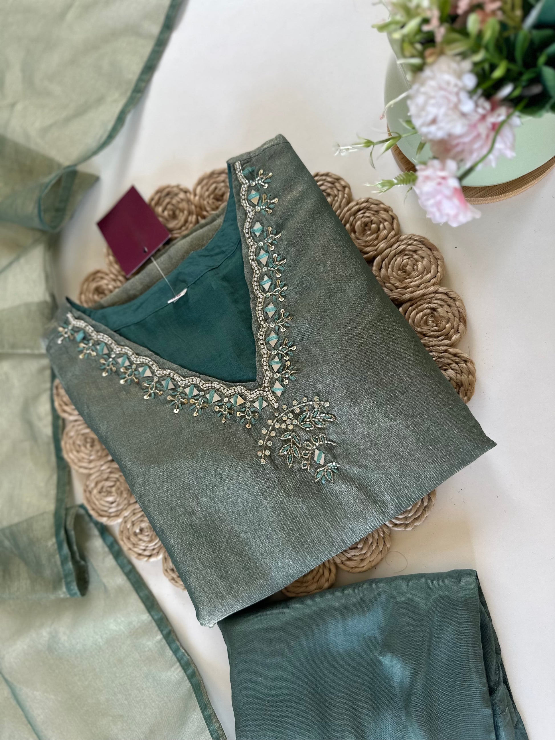 “Charvi” Crush tissue light weight v neck kurta set