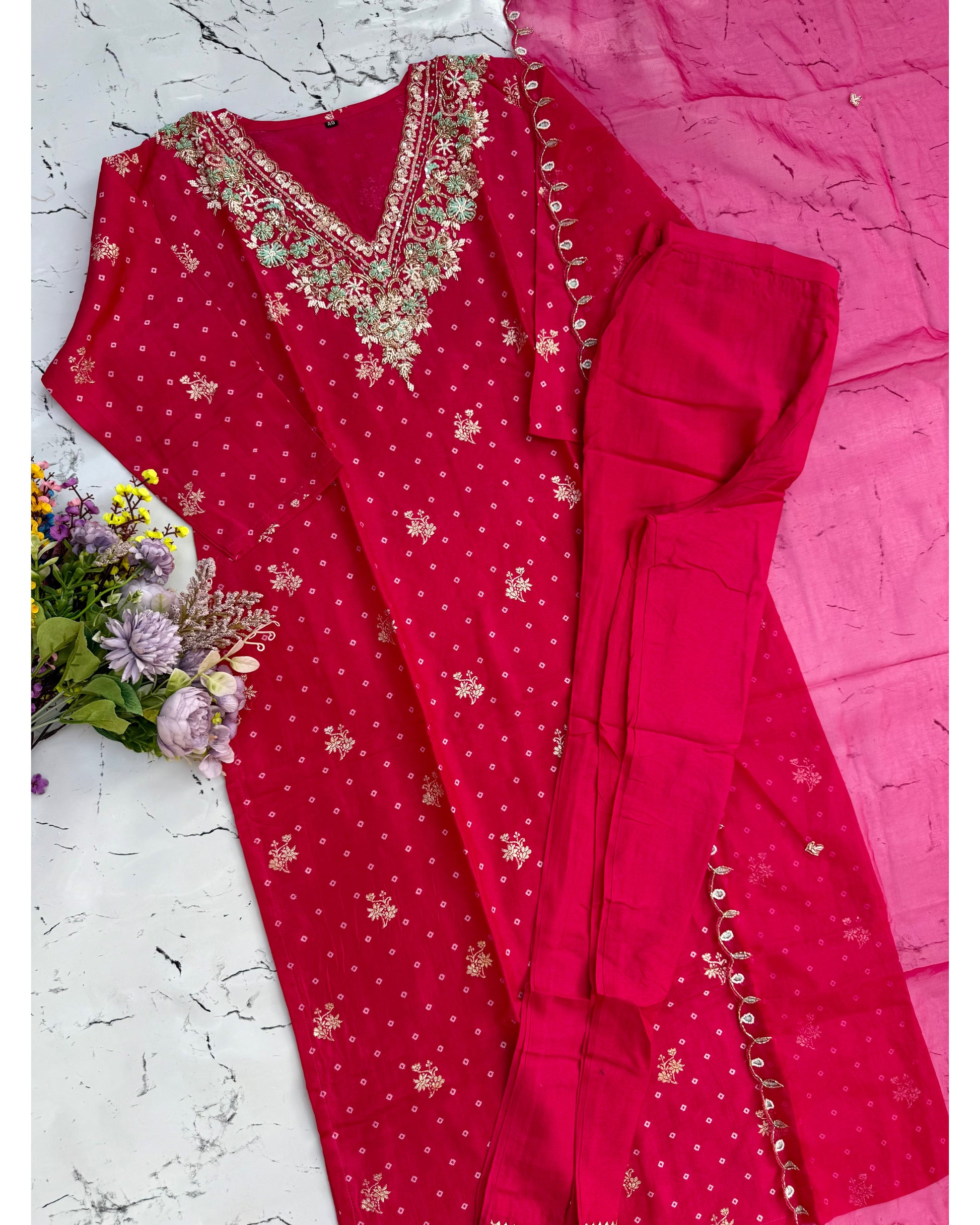 ‘’Rani” Beautiful Pink shade Russian  jacquard bhandej kurti set 🛍️