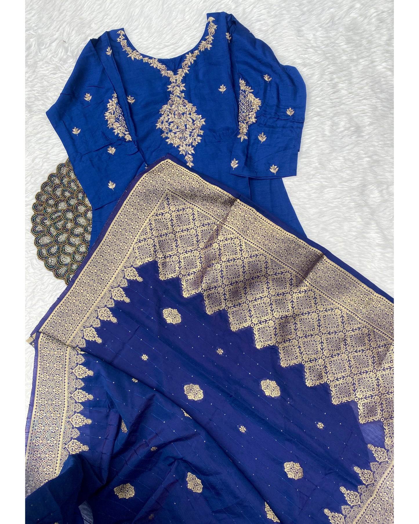 "Khushali" Silver zardozi work dola silk set